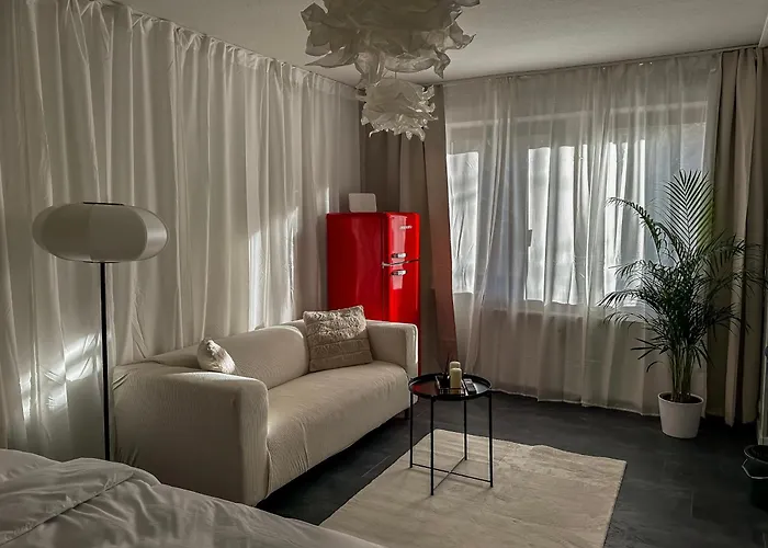 Joyfulhomes City Apartment